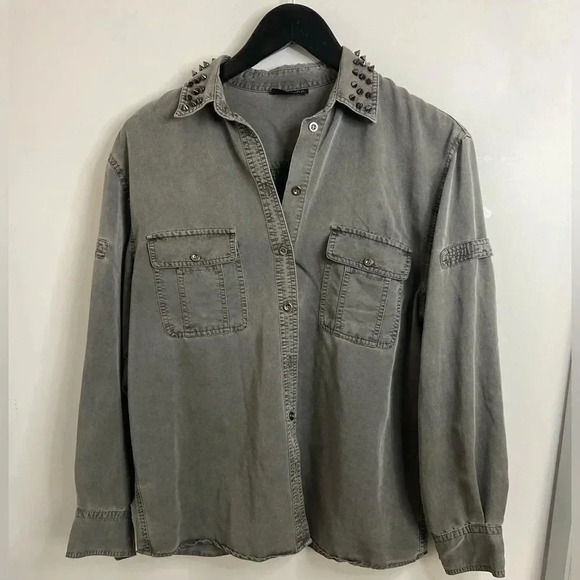 TOPSHOP - Black/dark grey studded buttons down shirt - US2 - Picture 1 of 7